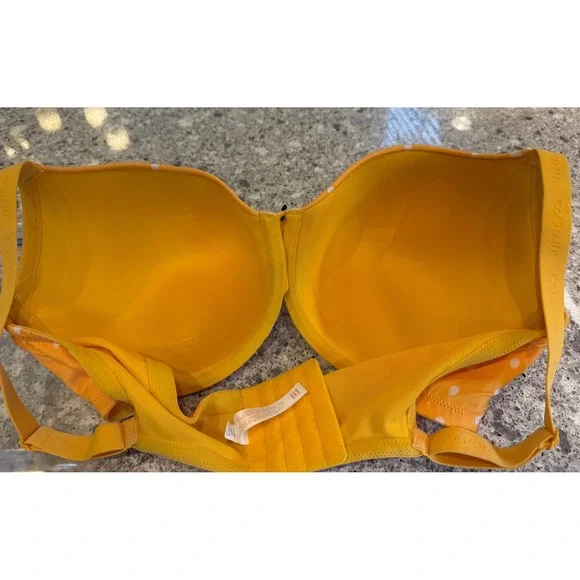 Cacique Flirty Yellow with White Polka Dots Lightly Lined T-Shirt Bra Size 40DDD - Picture 7 of 10